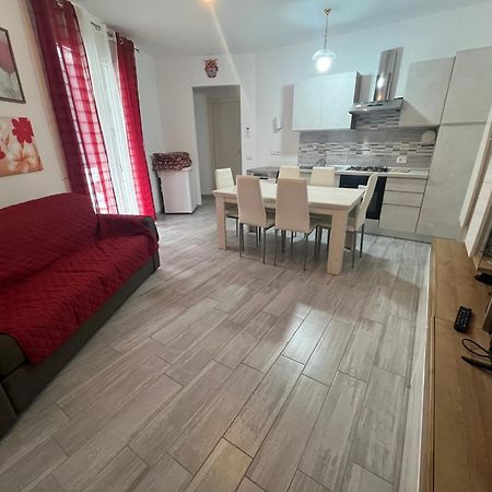 Casa Dante Apartment Porto Torres Exterior photo